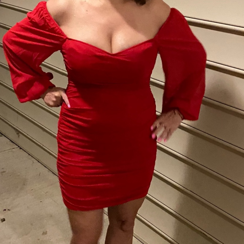 Beautiful dress where is once